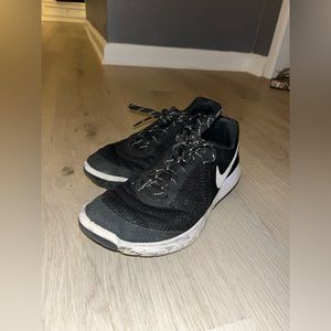 Nike Flex Experience RN 5s